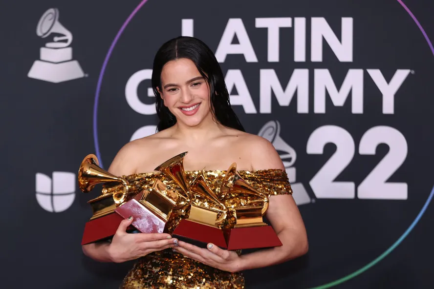 Rosalia no Grammy Latino 2022