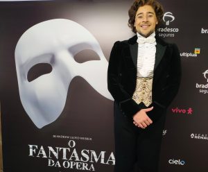 Diego Luri caracterizado para o musical O Fantasma da Ópera.