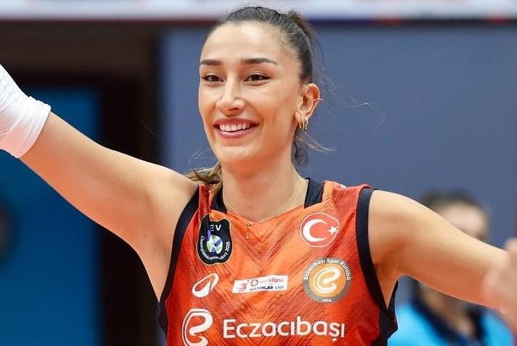 Foto da jogadora de vôlei Hande Baladın