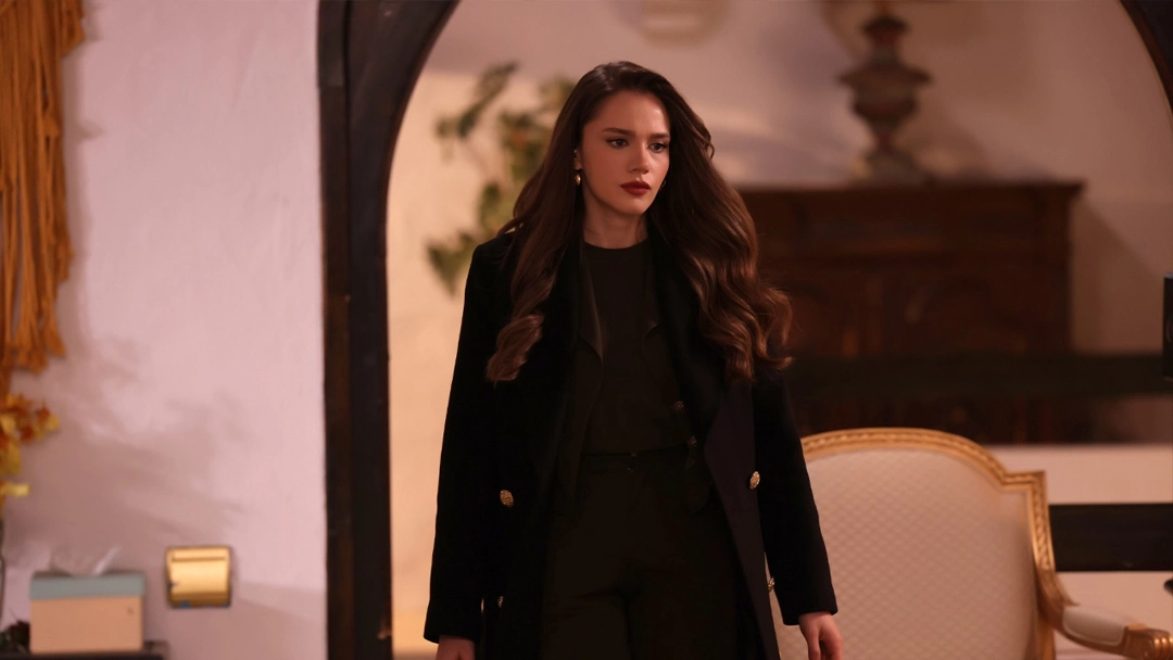 Foto da personagem Zeynep.