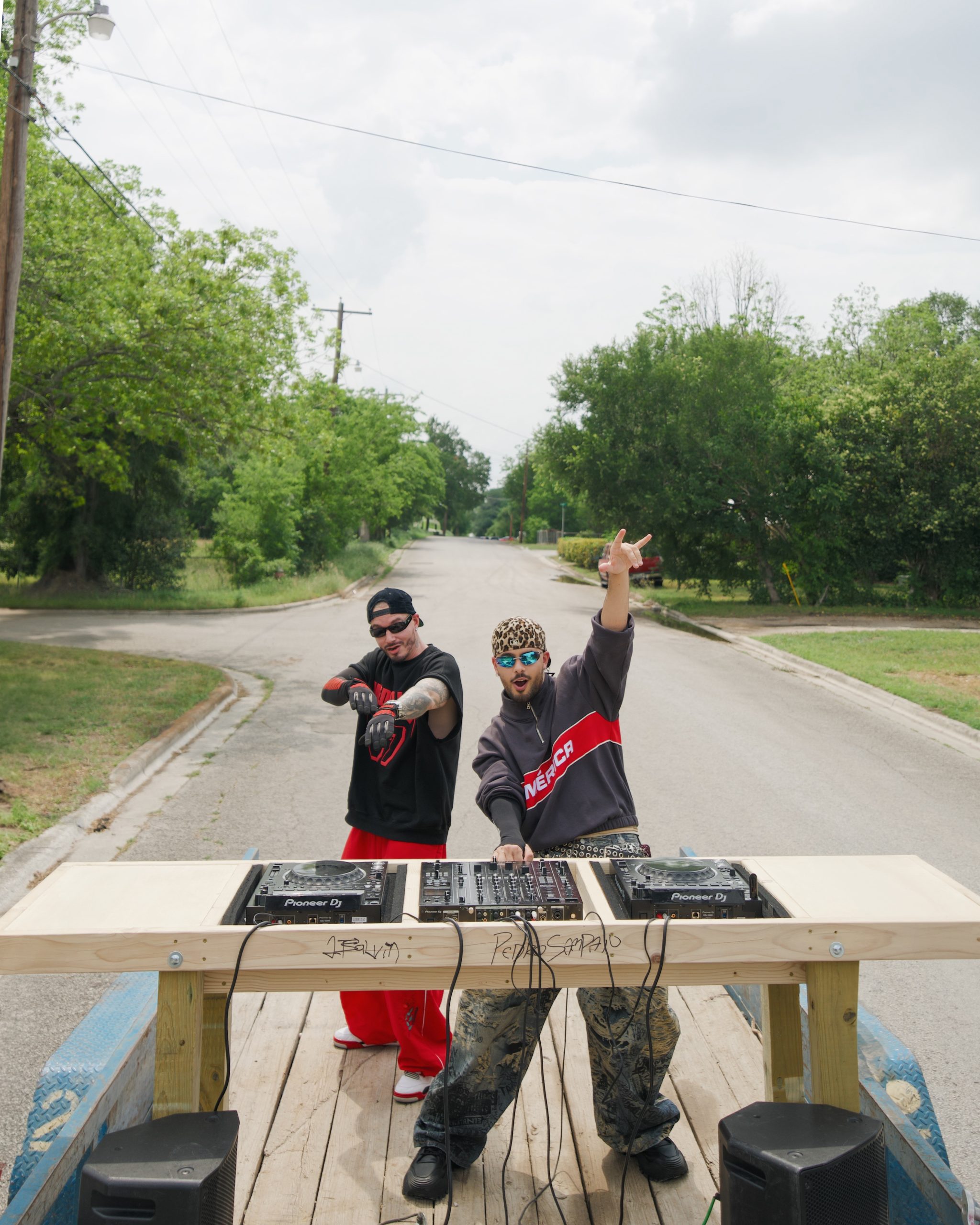 Perversa! Pedro Sampaio lança single com J Balvin