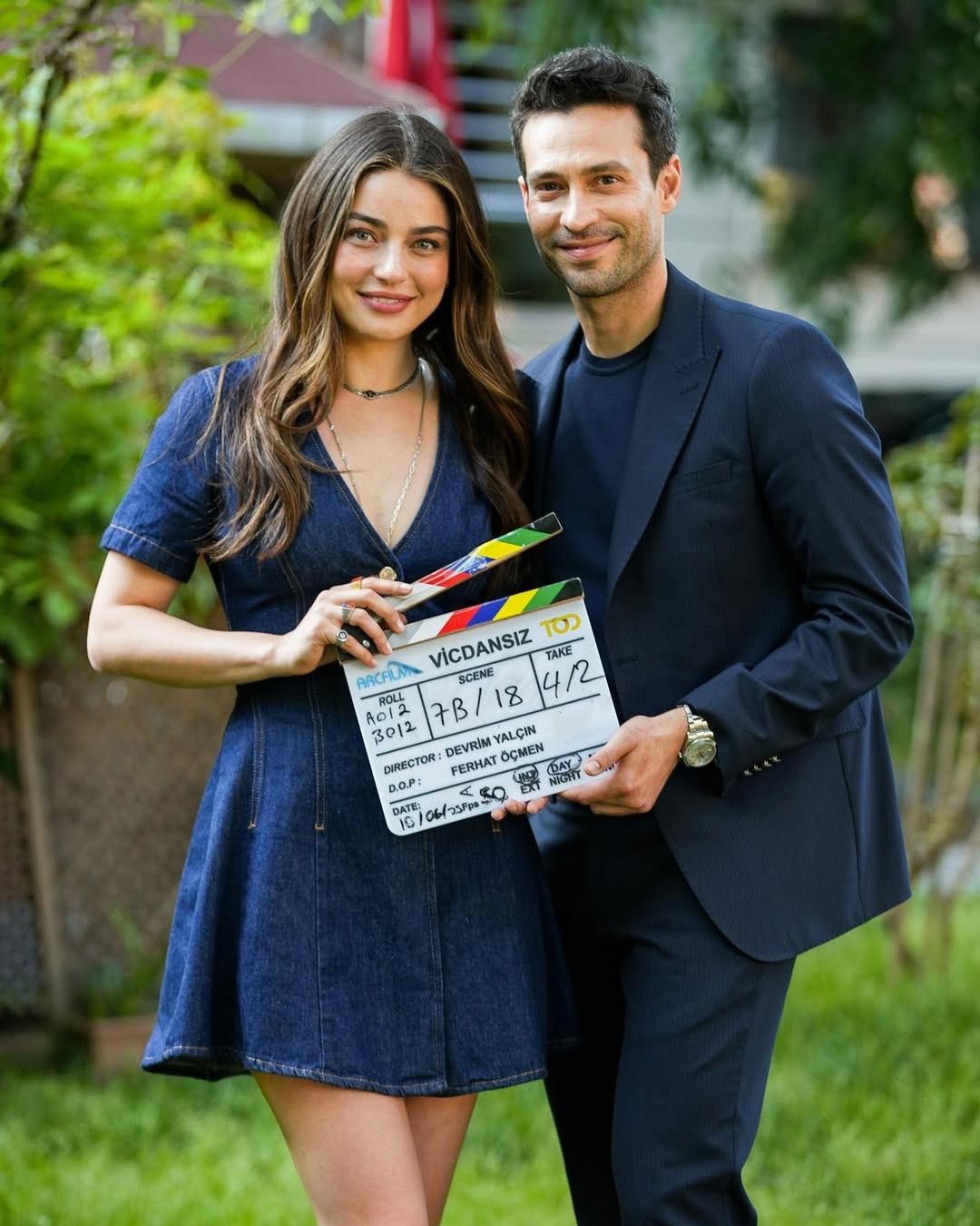 Foto de Ayça e Ekin.