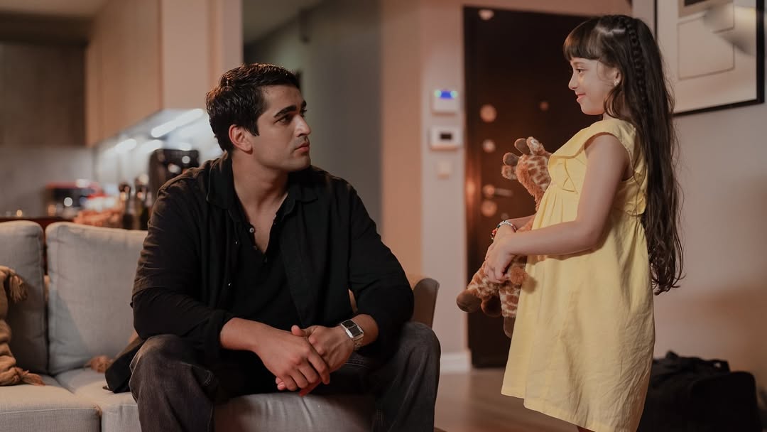 Foto Mert Ramazan Demir e Ada Erma.