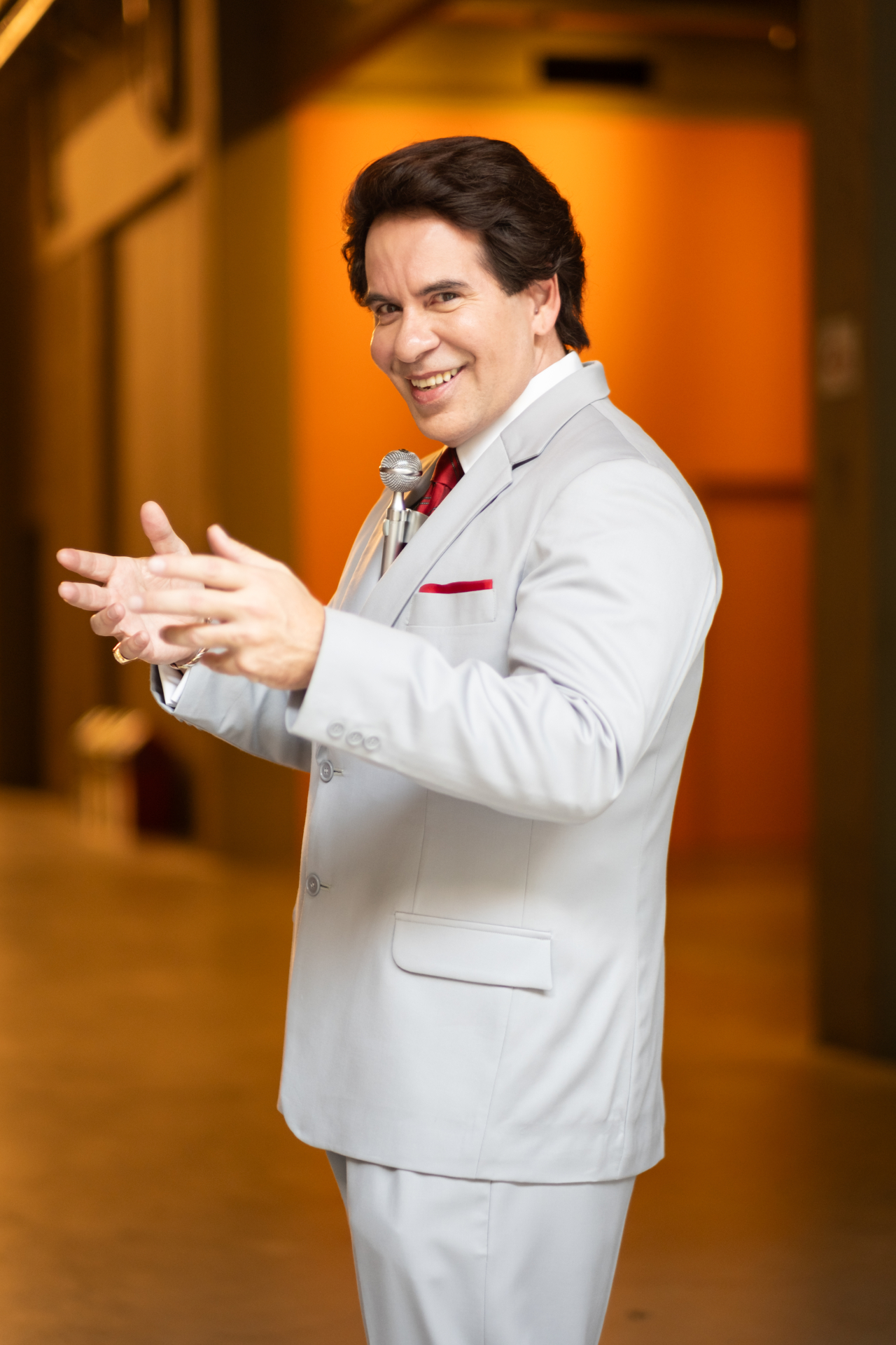 Leandro Hassum em Silvio Santos Vem Aí