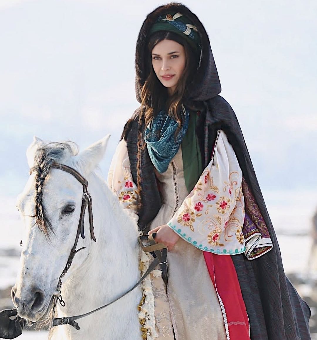 Foto Devrim em Mevlânâ Celâleddîn-i Rûmî.