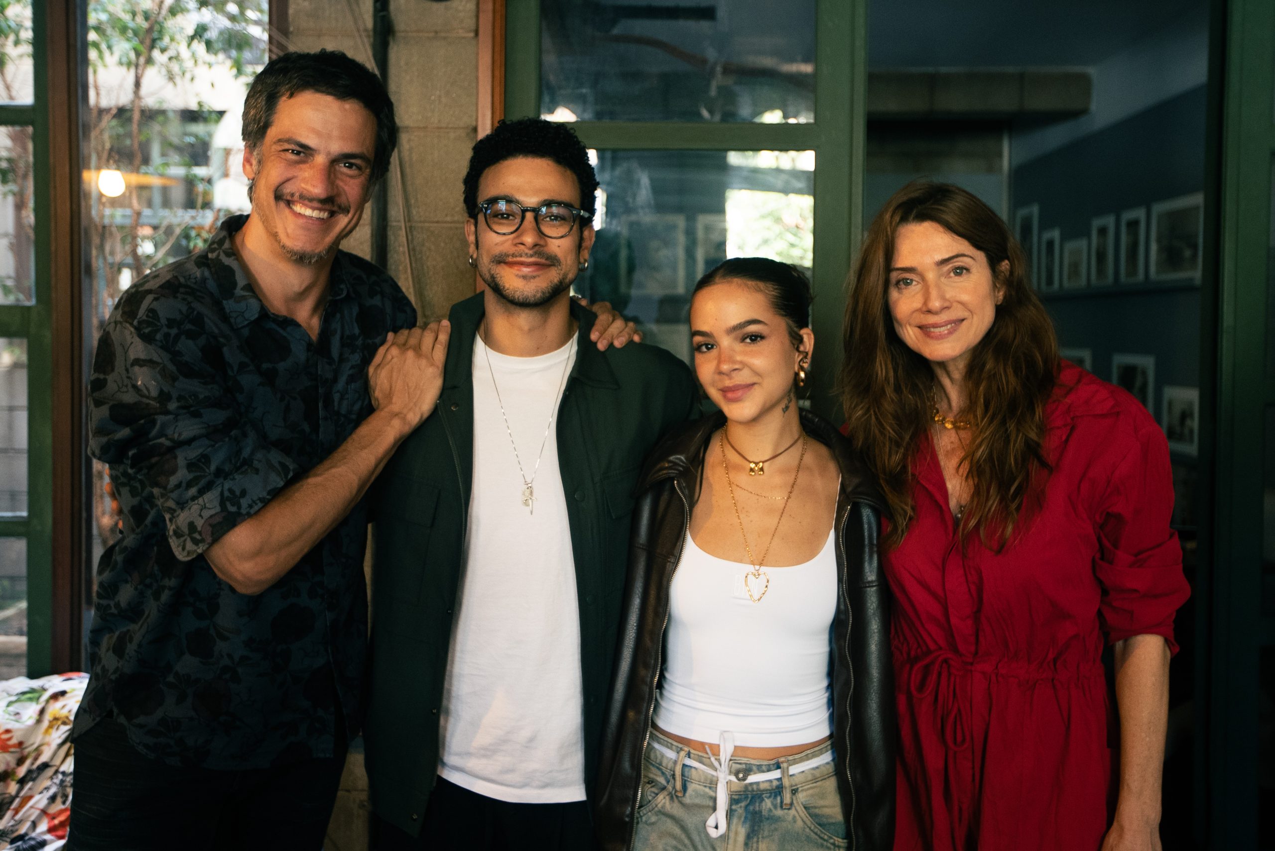 Elenco de Ataque ao Metrô