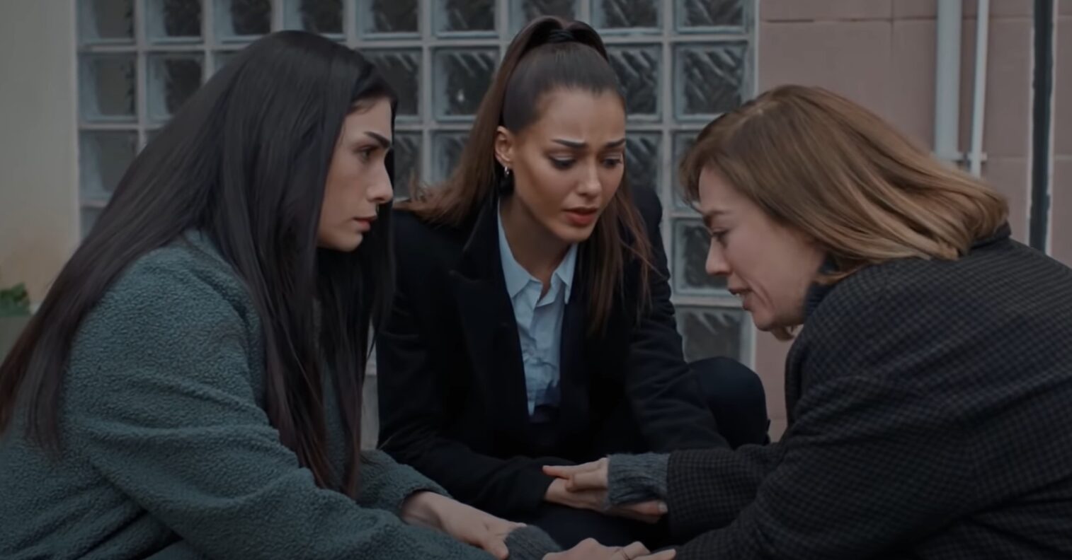 As três protagonistas da novela turca Chamas do Destino.