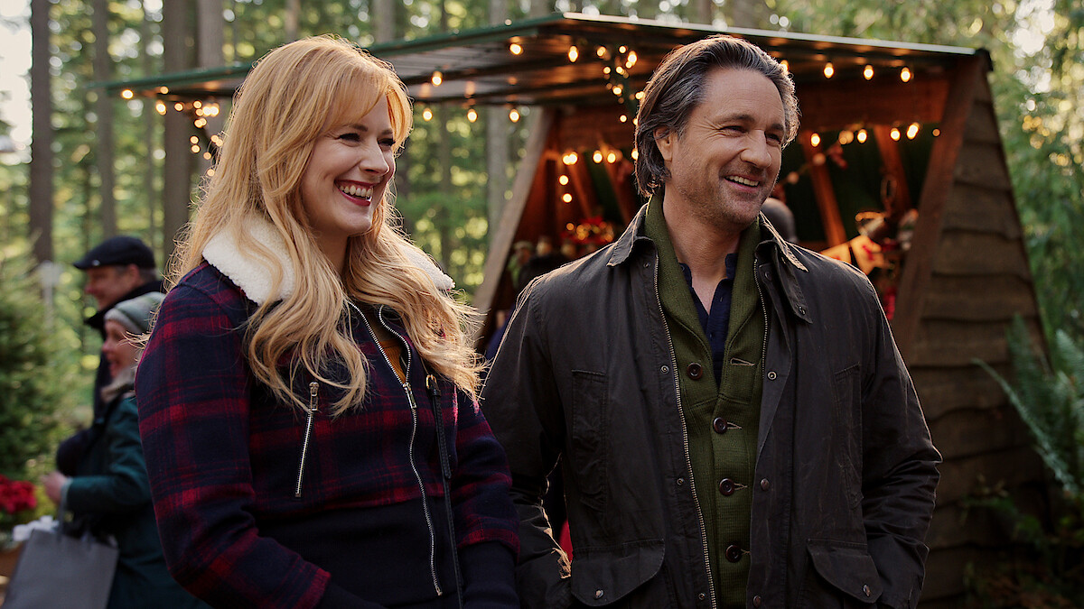 Alexandra Breckenridge e Martin Henderson em Virgin River