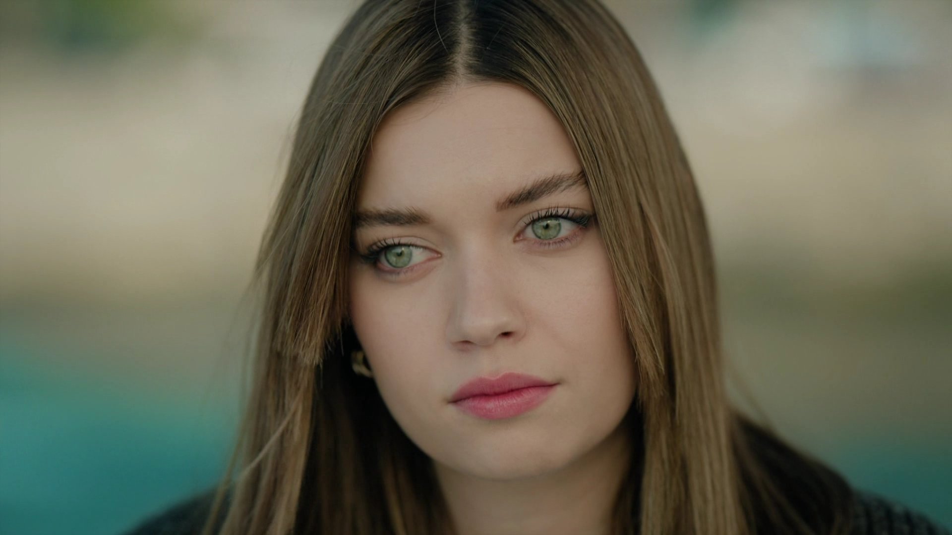 Personagem Çağla Öncü (protagonizada por Afra Saraçoğlu).