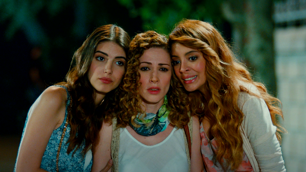 Protagonistas de Kaçak Gelinler