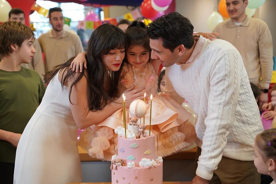 Eylül Uğuz, Pinar Deniz e Kaan Urgancıoğlu em Yargı 