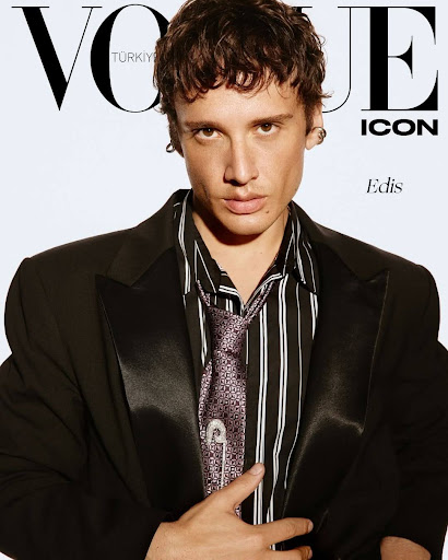 Edis na Vogue