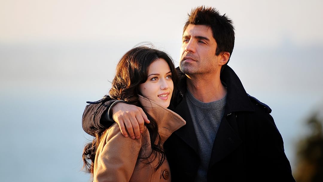 Protagonistas de Evim Sensin
