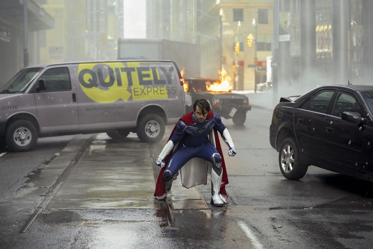 Super heroi The Utopian, interpretado por Josh Duhamel, na série O Legado de Júpiter