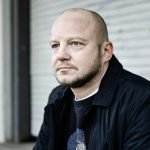 Pharfar, cantor dinamarques, viraliza no Brasil com single Goodie Goodie
