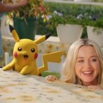 Katy Perry lança single e vídeo de Eletric em comemoração aos 25 anos de Pokémon