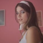 Entrevista I Clarissa fala sobre seu EP, o filme Ana e Vitória e próximos passos