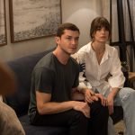 Protagonizado por Camila Queiroz e Klebber Toledo, HBO Max começa gravações do filme Procura-se Um M...