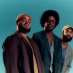Gilsons lança Pra Gente Acordar, álbum de estreia do trio