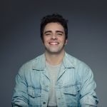 Entrevista | Ator Beto Sargentelli fala sobre sua experiência como protagonista do musical ‘West Sid...
