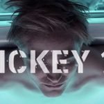 Robert Pattinson no teaser de Mickey 17