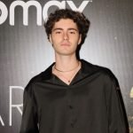 No dia 20 de julho estreia a nova série da HBO Max Além do Guarda-Roupa