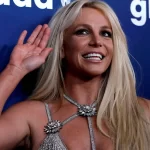 Buzz Editora lança com exclusividade no Brasil Britney Spears: The Woman in Me