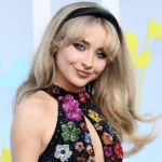 Conheça a atriz e cantora Sabrina Carpenter