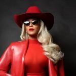 Beyoncé anuncia apresentação no Halftime Show da NFL
