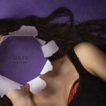 Olivia Rodrigo na capa do álbum GUTS (spilled).