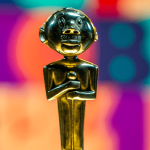 Troféu do Prêmio Grande Otelo 2024.