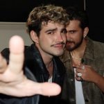 Jão e Gustavo Mioto lançam Mal