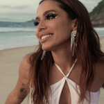 Novo documentário da Anitta está por vir!
