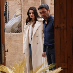 Foto de Alya e Cihan em Uzak Şehir
