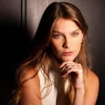 Exclusivo | Isabella Santoni atua em cena aberta no Dia Mundial da Terra