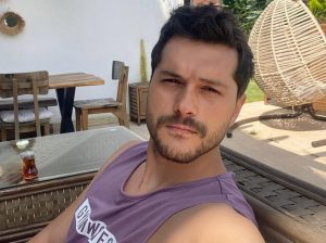 Foto do ator da dizi Aşk.