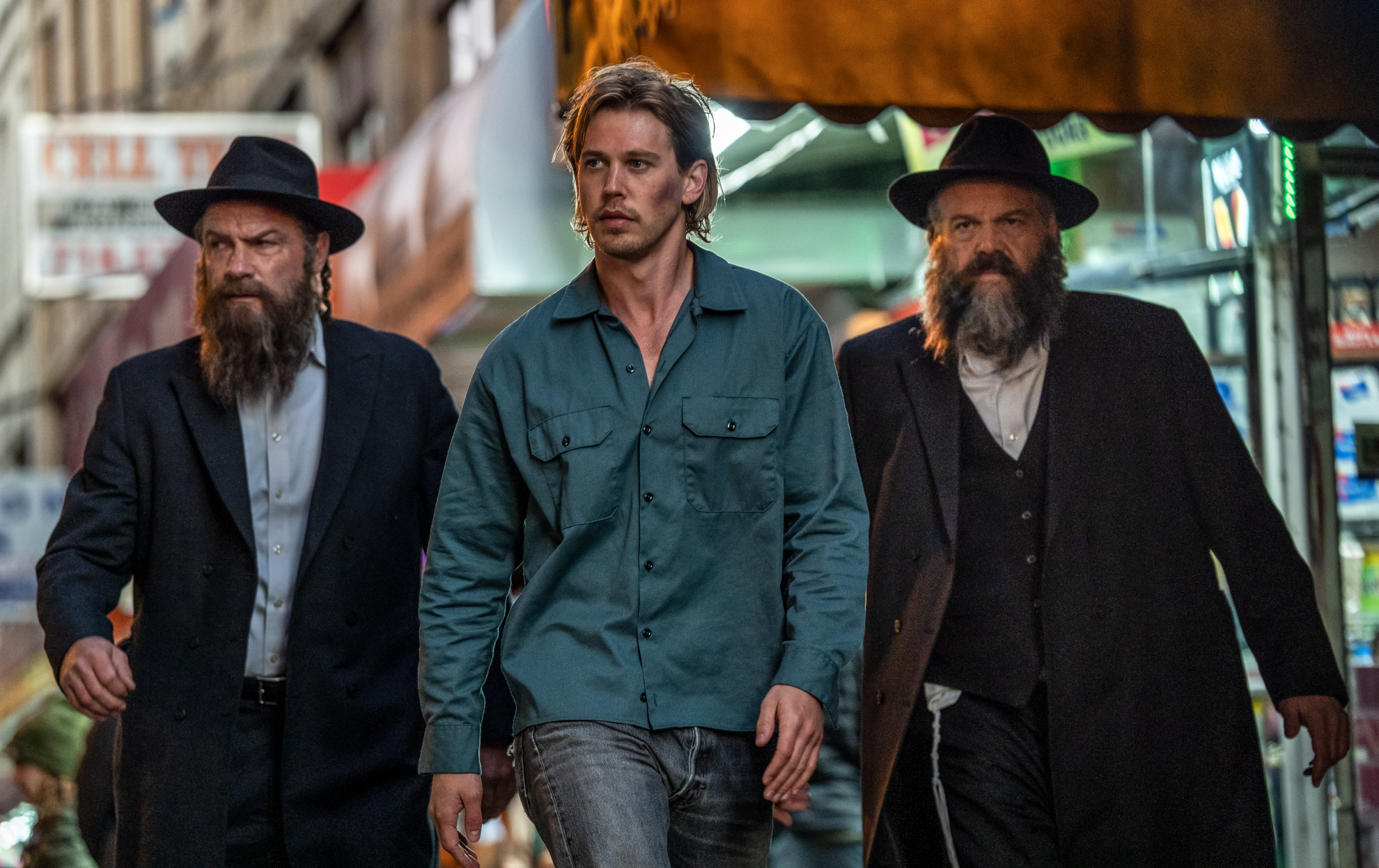 Austin Butler no filme Ladrões