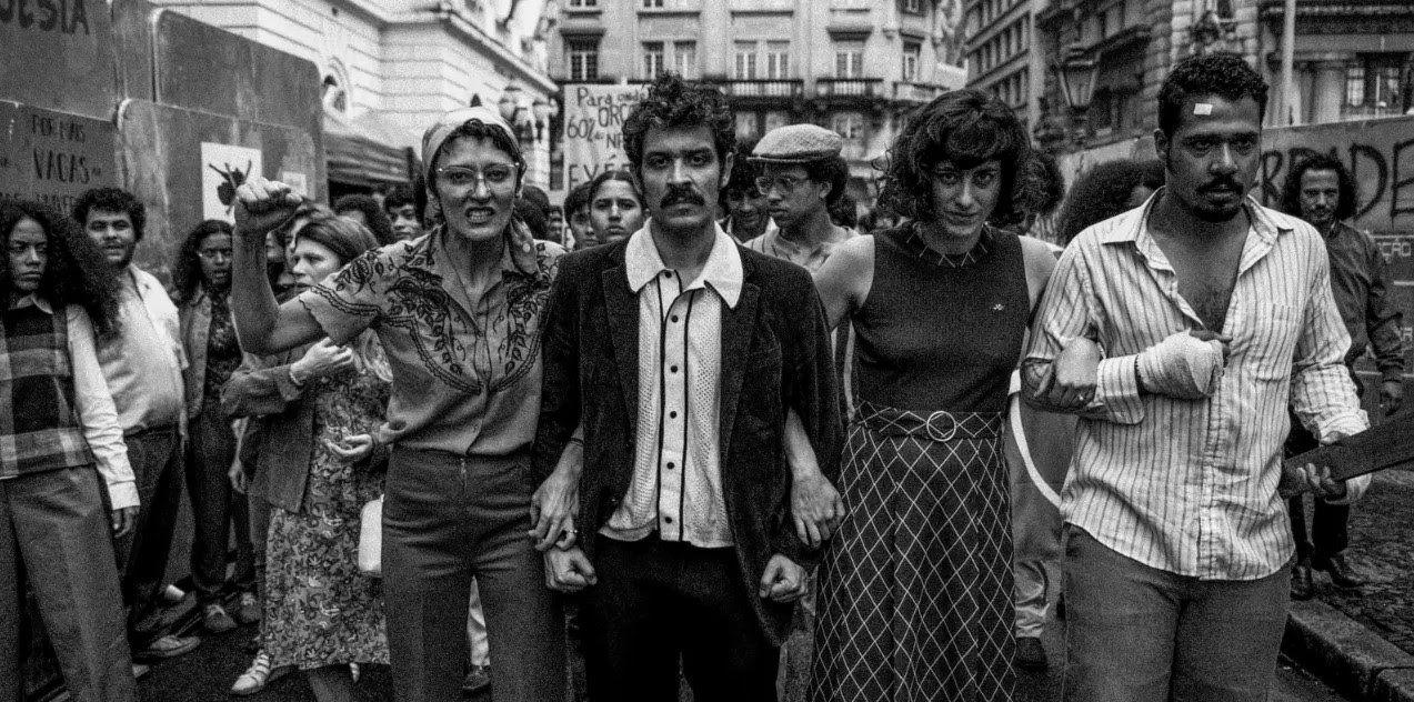 Cena de A Batalha da Rua Maria Antônia