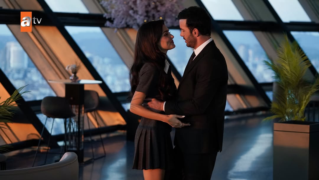 Foto capa mundo turco.