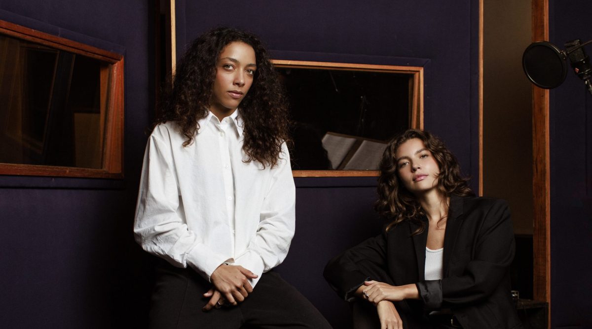 No Espaço Entre Nós