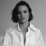 Entrevista | Bianca Comparato fala sobre papel desafiador em Tremembé, projetos recentes e atual mom...