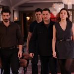 Deniz Can Aktaş, Uraz Kaygılaroğlu e Sümeyye Aydoğan em cena de Yeraltı