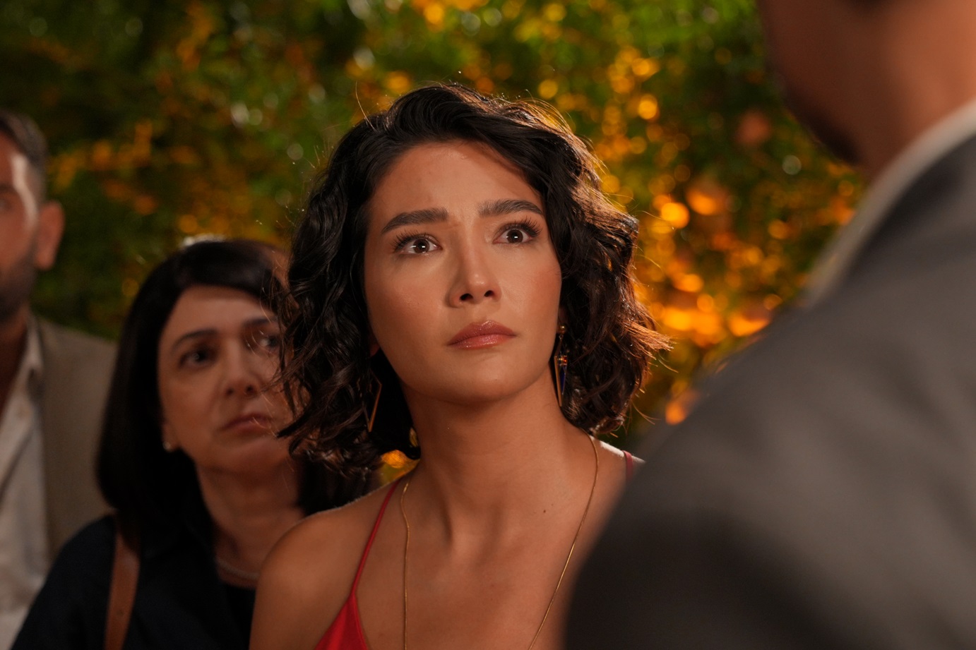Aybüke Pusat como Melek