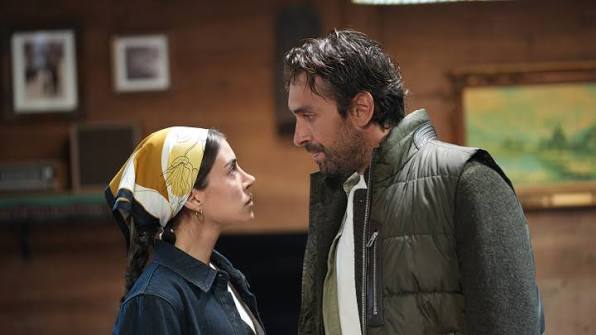 Protagonistas de Taşacak Bu Deniz