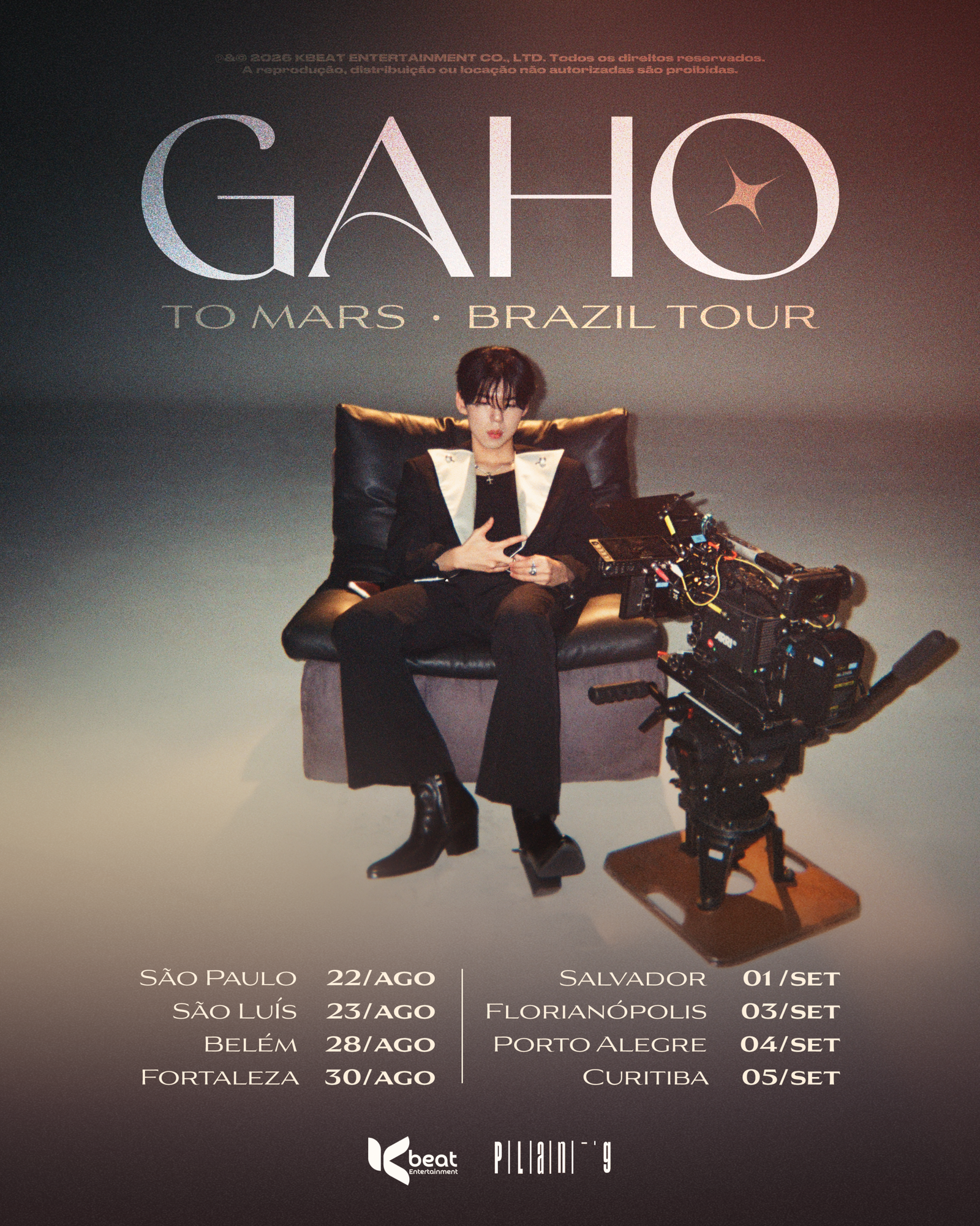Gaho poster oficial da turnê TO MARS TOUR