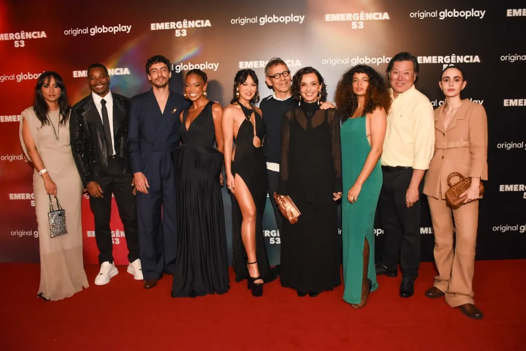 Elenco Emergência 53