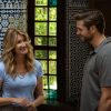 Laura Dern e Liam Hemsworth atuando em Amores Solitários